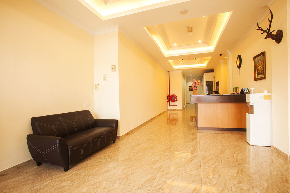 Oyo 327 Buddys Hotel Kuala Lumpur Esterno foto