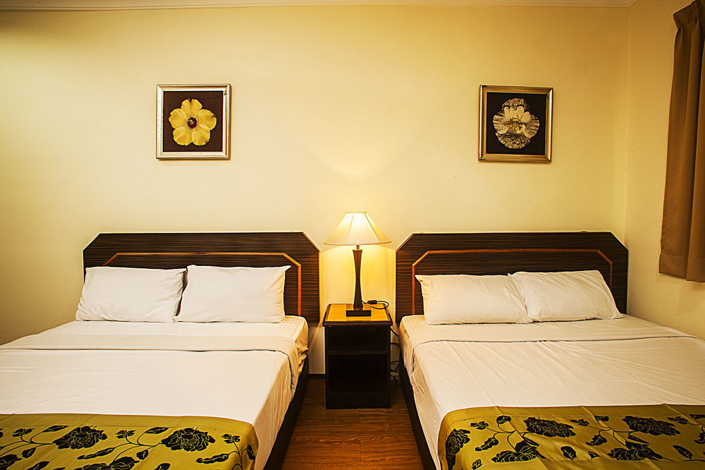 Oyo 327 Buddys Hotel Kuala Lumpur Esterno foto