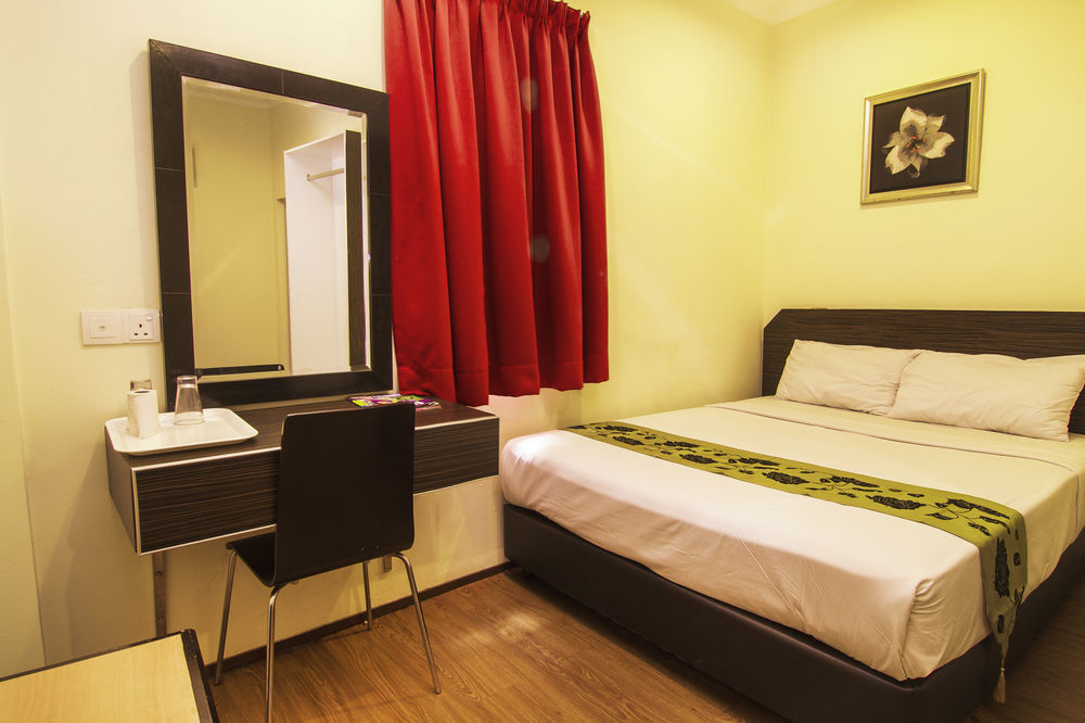 Oyo 327 Buddys Hotel Kuala Lumpur Esterno foto