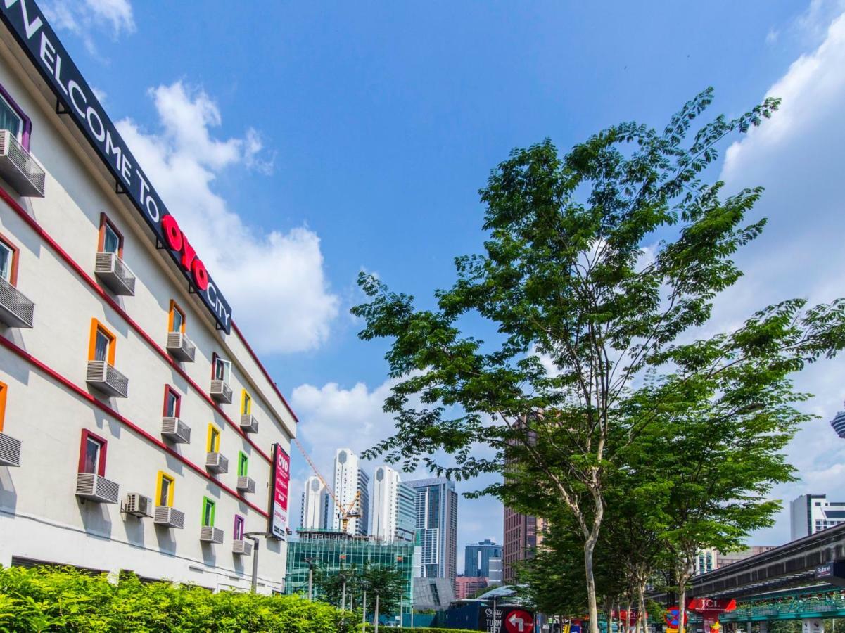 Oyo 327 Buddys Hotel Kuala Lumpur Esterno foto